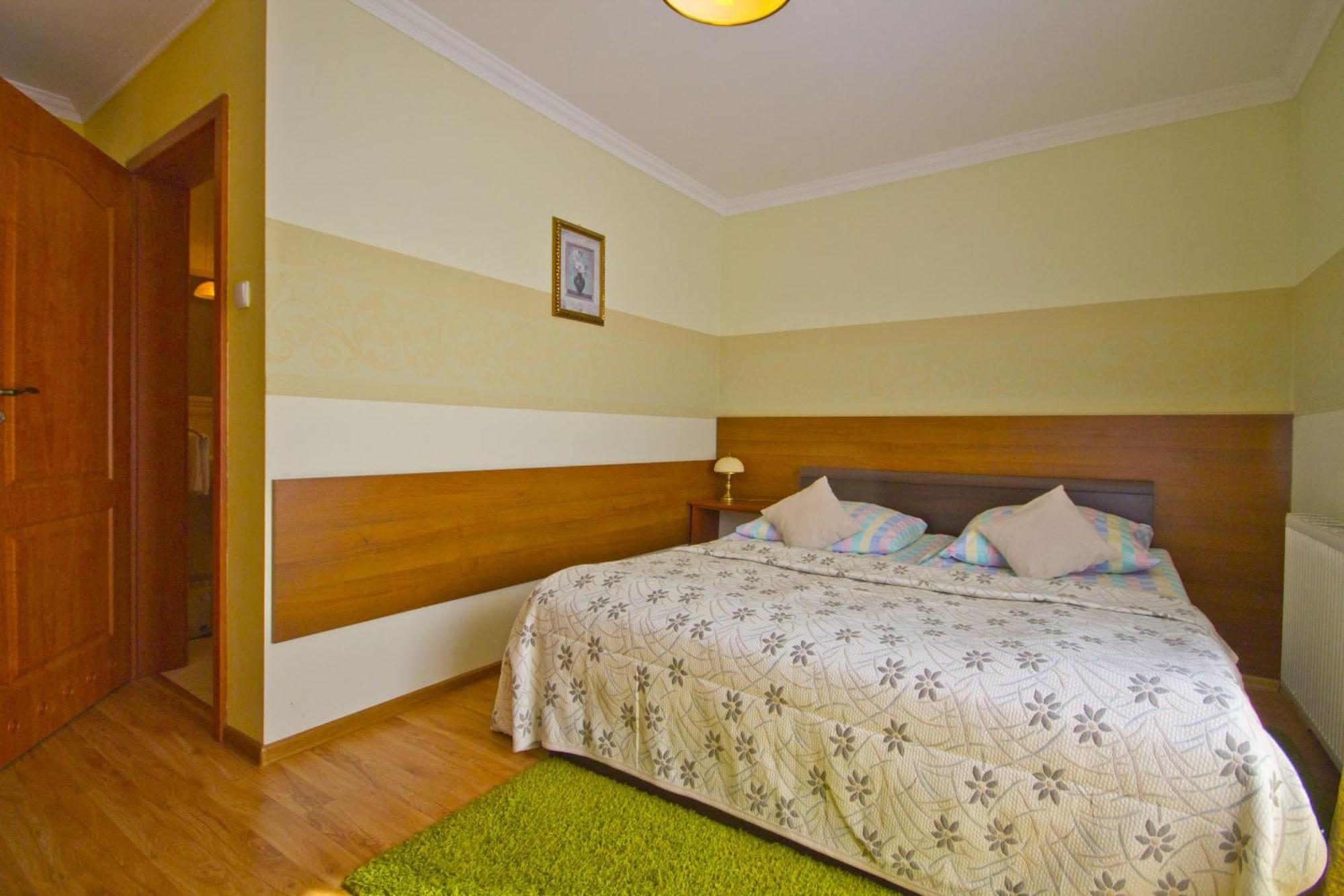 Villa Tropikana Леба Екстериор снимка
