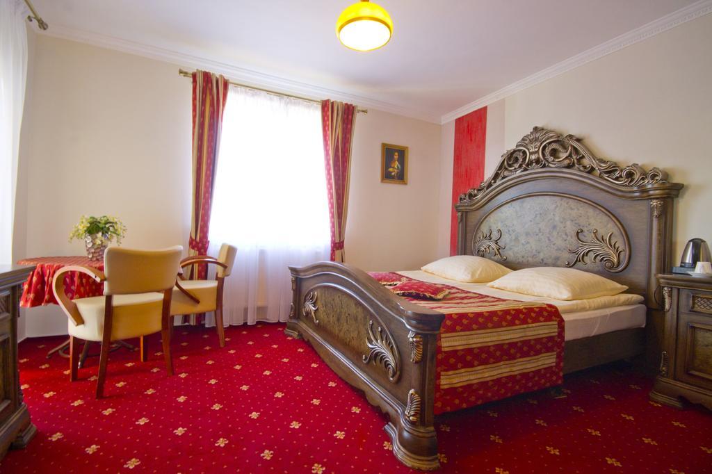 Villa Tropikana Леба Екстериор снимка