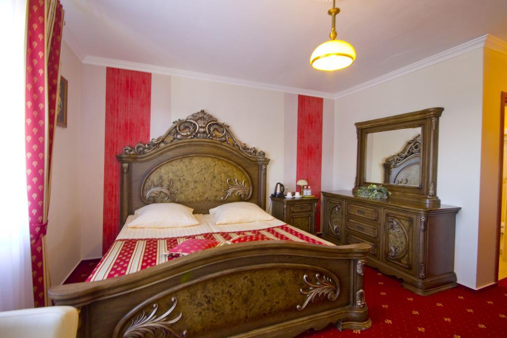 Villa Tropikana Леба Екстериор снимка