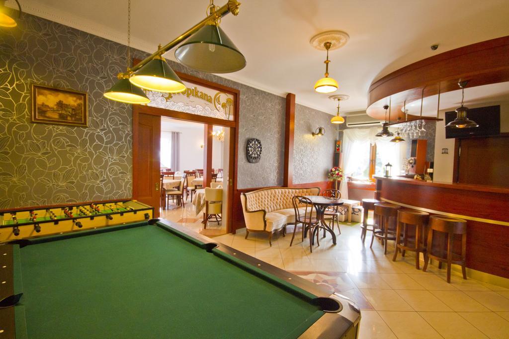 Villa Tropikana Леба Екстериор снимка